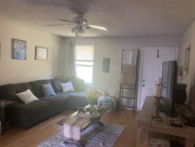 545 Moncrief Ave - Photo 1 of 1