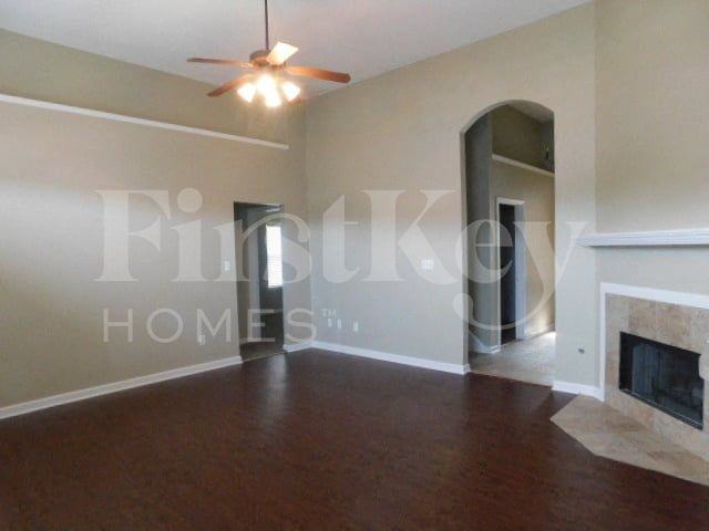 4655 Tulip Creek Dr - Photo 2 of 16
