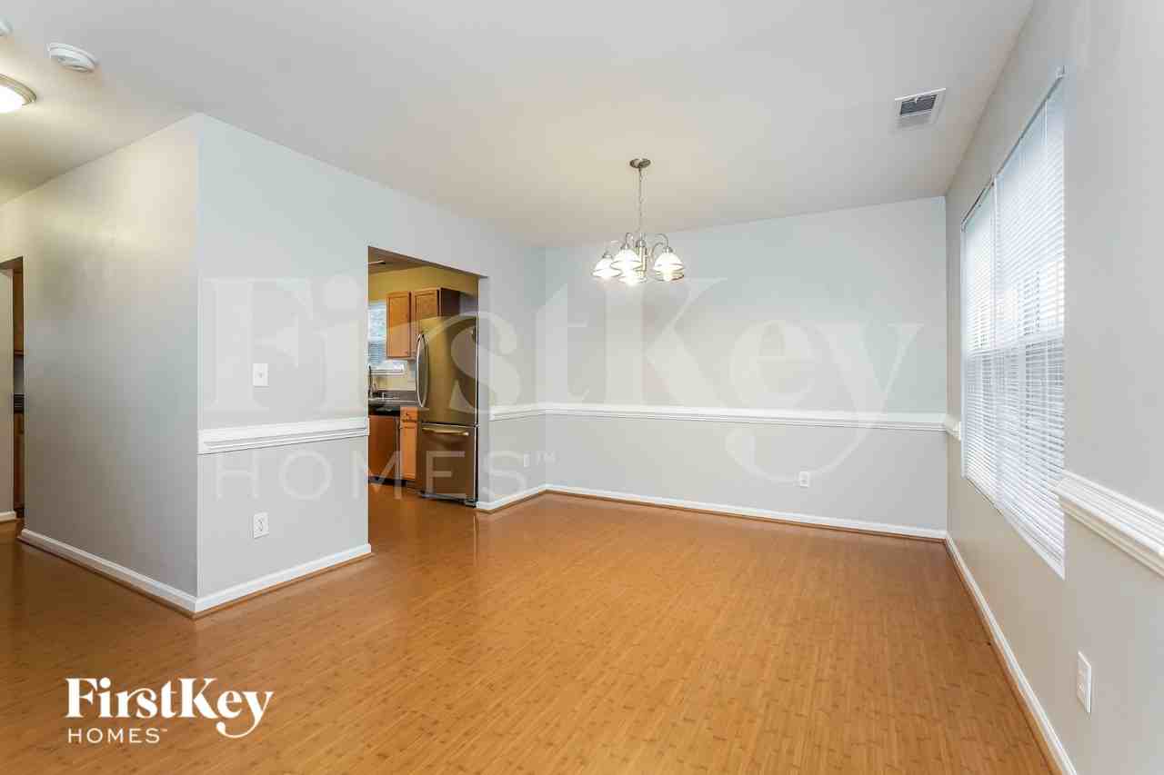 4460 Vernon Farms Blvd - Photo 4 of 16