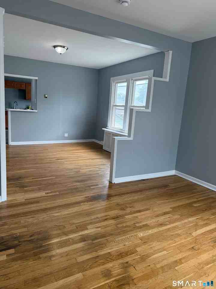 34 Goodrich St - Photo 7 of 10
