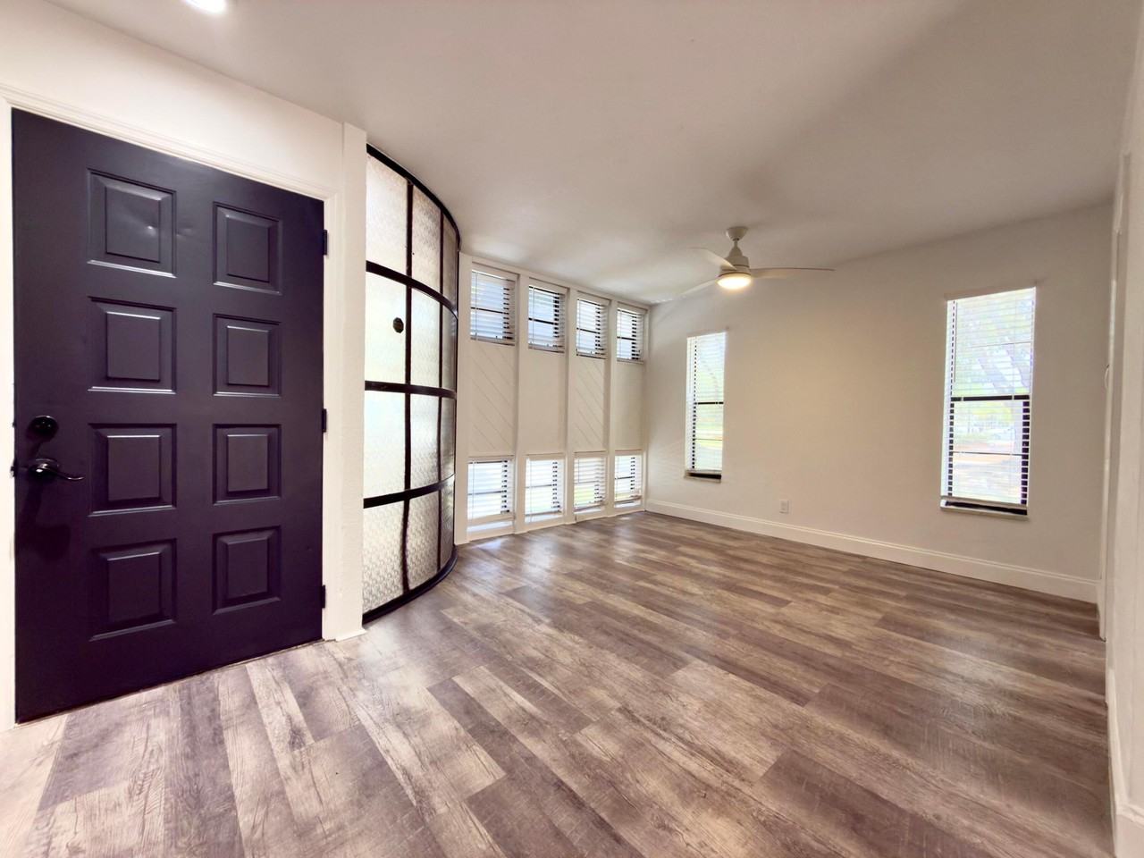 11698 Nw 20th Dr - Photo 2 of 39