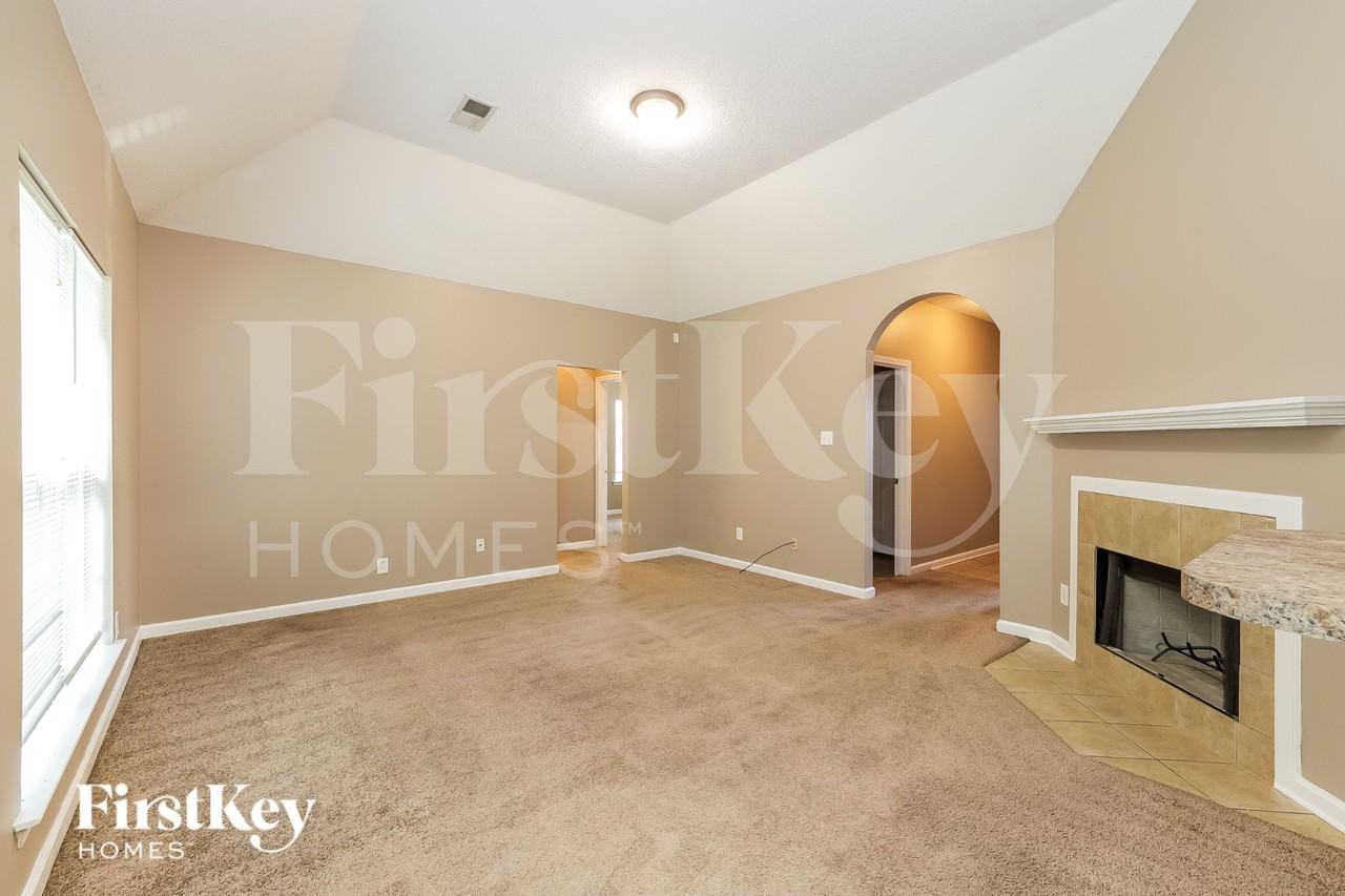 3931 Neyland Valley Dr - Photo 3 of 16