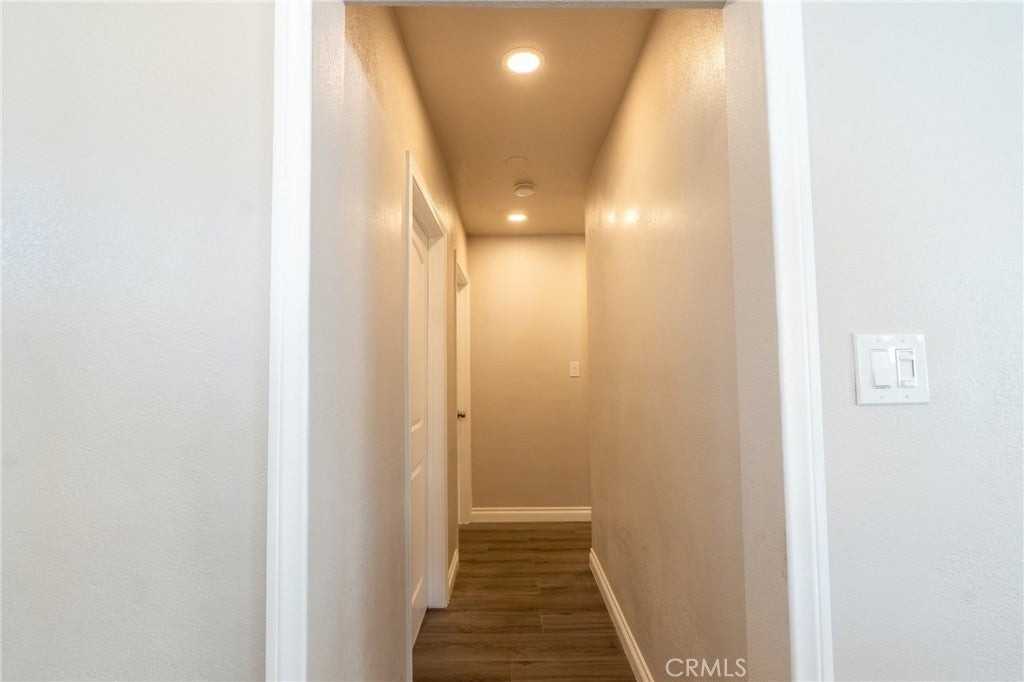 14043 Mystic St - Photo 7 of 25