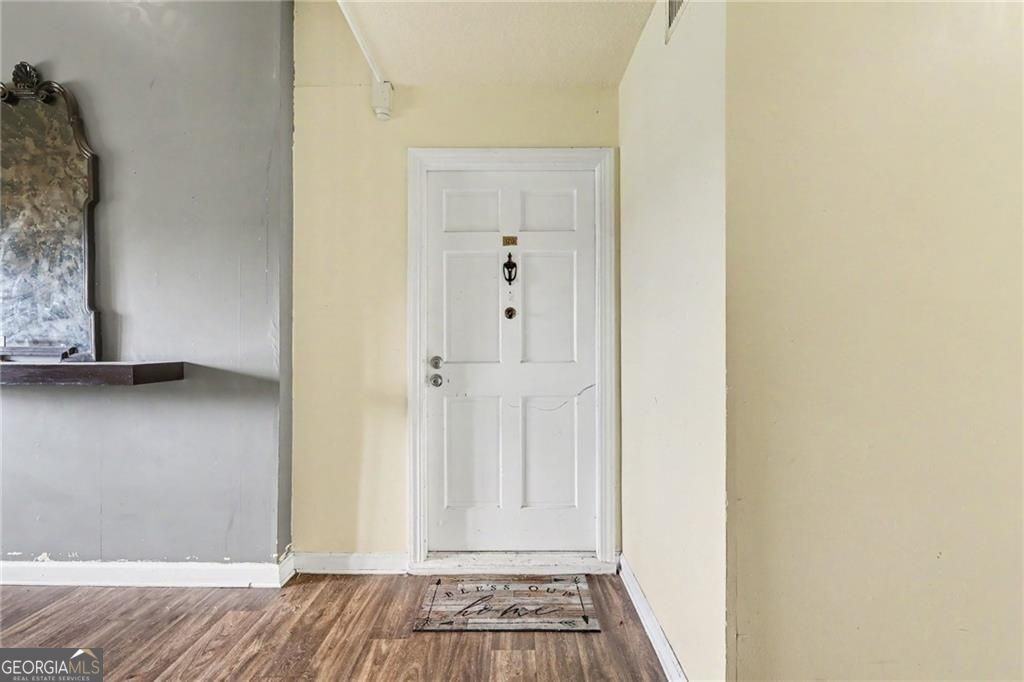 129 Rue Fontaine - Photo 3 of 27