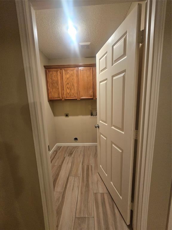 7513 Beverly Dr - Photo 4 of 11