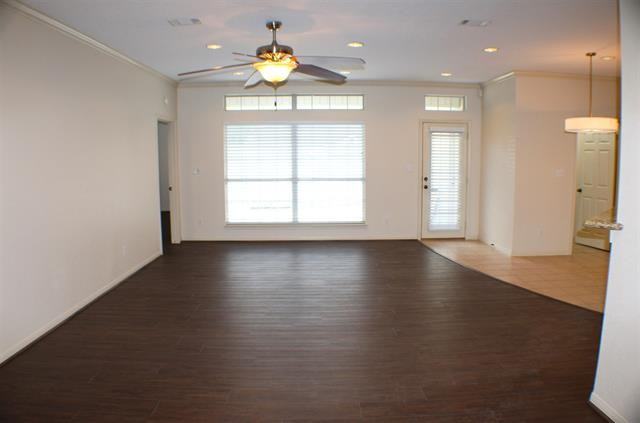 7745 Pecan Dr - Photo 5 of 20