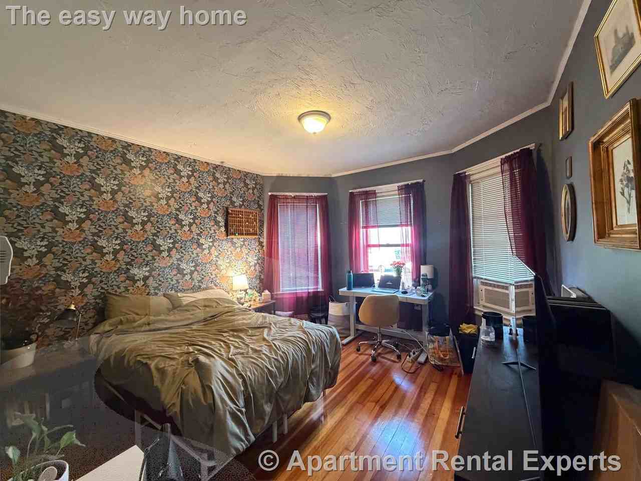 210 Powder House Blvd #BLVD - Photo 4 of 10