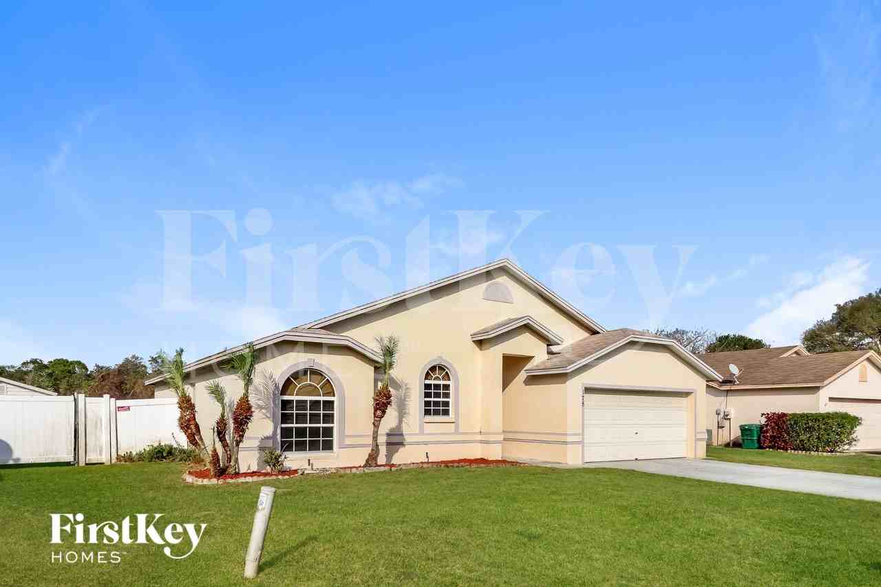 175 Kings Pond Ave - Photo 3 of 17