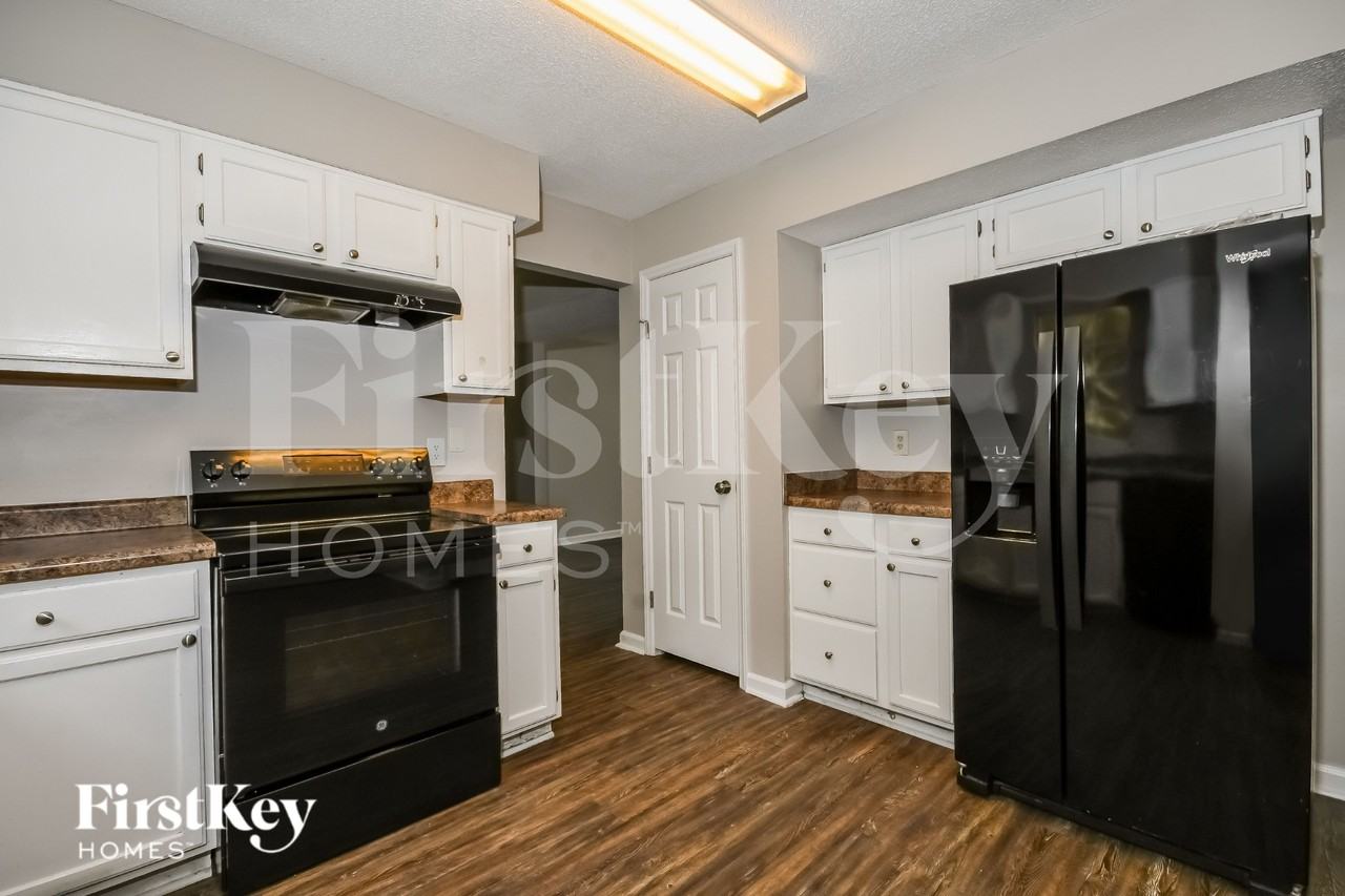 160 Danzid Dr - Photo 6 of 17