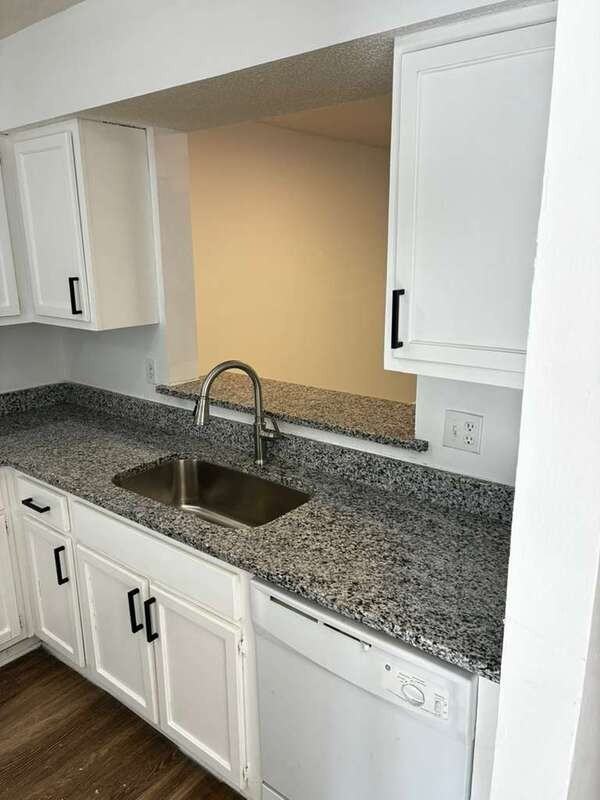 5640 Ansley St #103 - Photo 3 of 24
