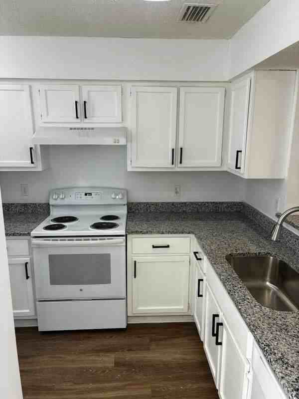 5640 Ansley St #103 - Photo 5 of 24