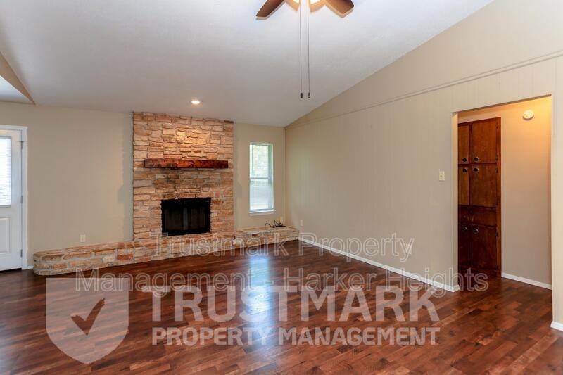 1230 Preswick Cir - Photo 6 of 25