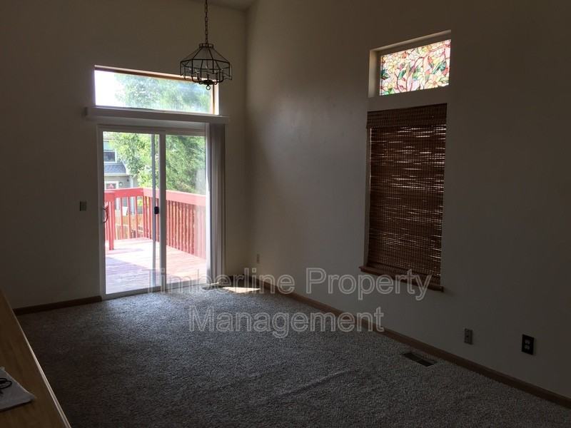 8749 Bellcove Cir - Photo 4 of 15