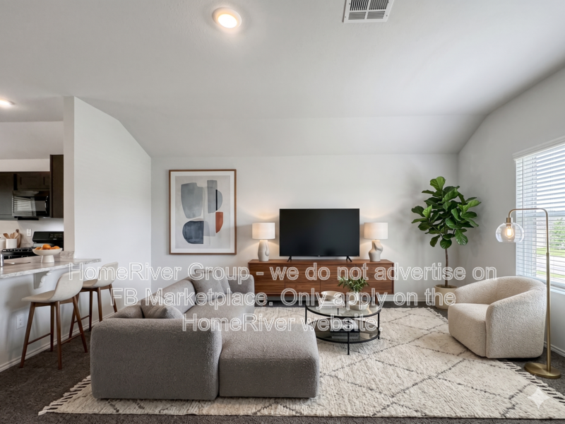 9613 Laredo Ln - Photo 2 of 24