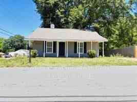 featured image of 618 Gardner St
