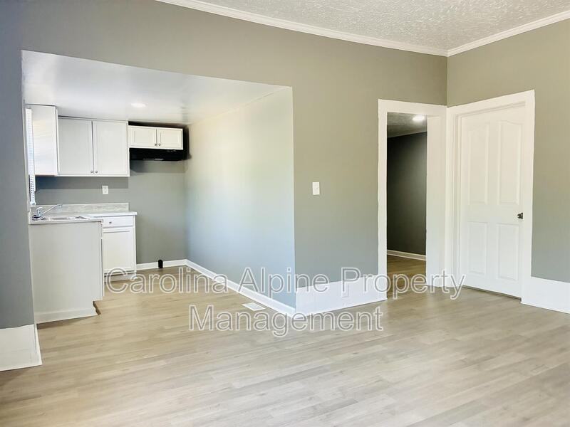 618 Gardner St - Photo 4 of 20