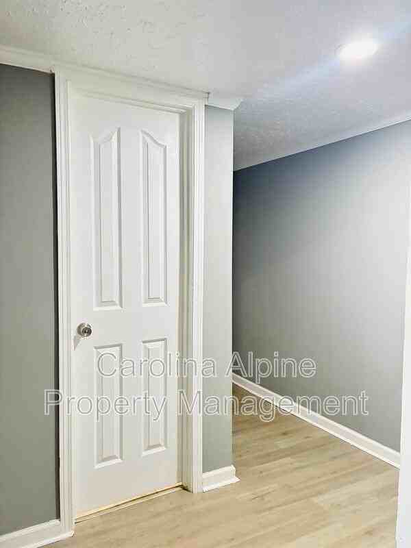 618 Gardner St - Photo 5 of 20