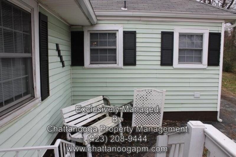 3618 Anderson Ave - Photo 2 of 18