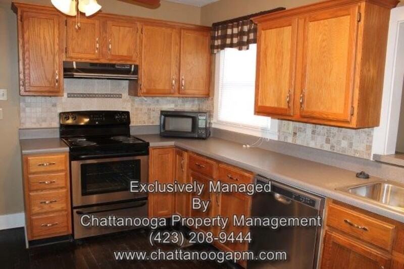 3618 Anderson Ave - Photo 6 of 18