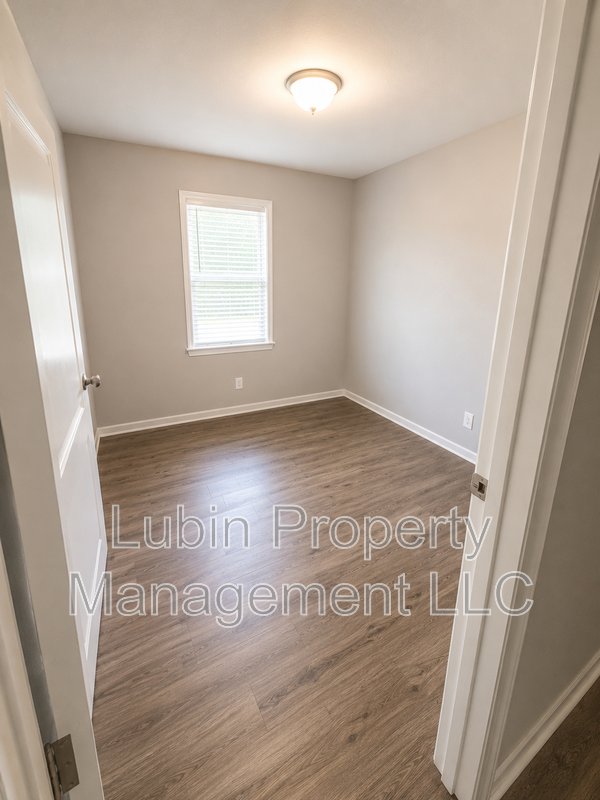 2879 Overton Crossing St - Photo 3 of 8