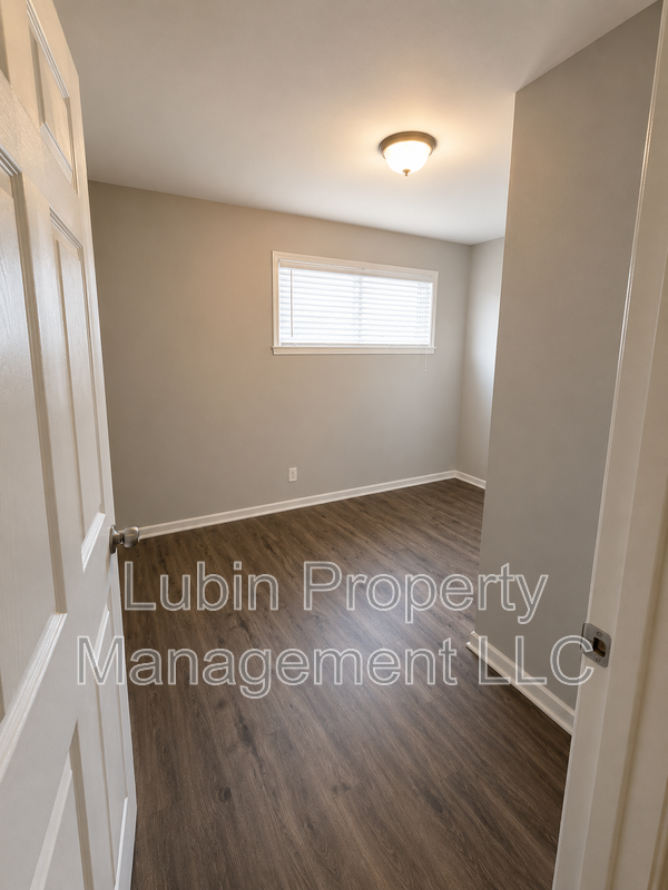 2879 Overton Crossing St - Photo 4 of 8