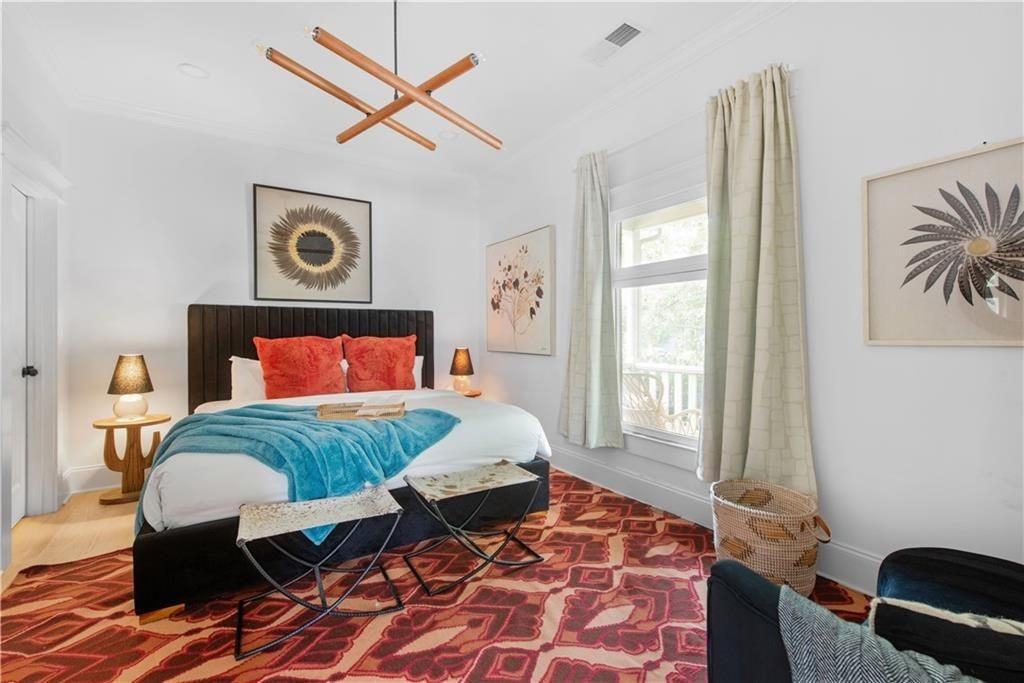 174 Estoria St Se - Photo 3 of 41