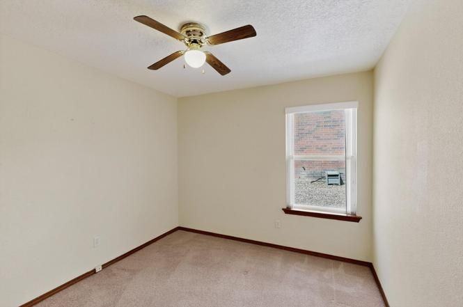 10331 Hackamore Pl Sw - Photo 5 of 9