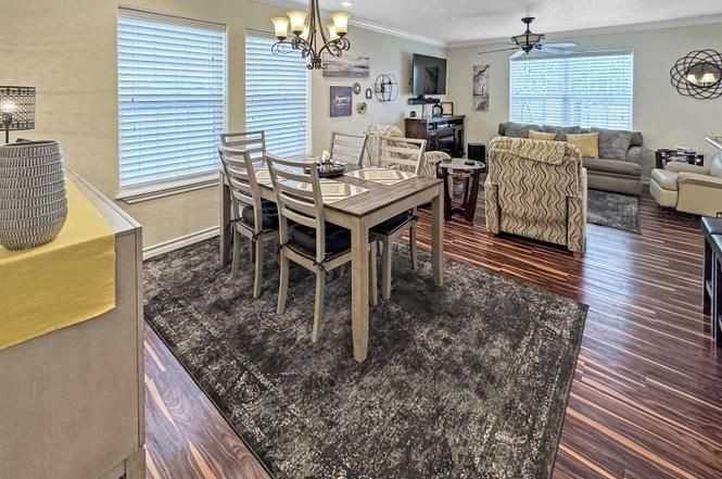 7616 N Plainfield Dr - Photo 3 of 15