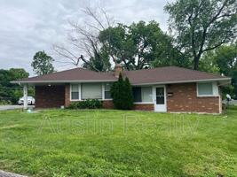 featured image of 8713 Maryknoll Ave