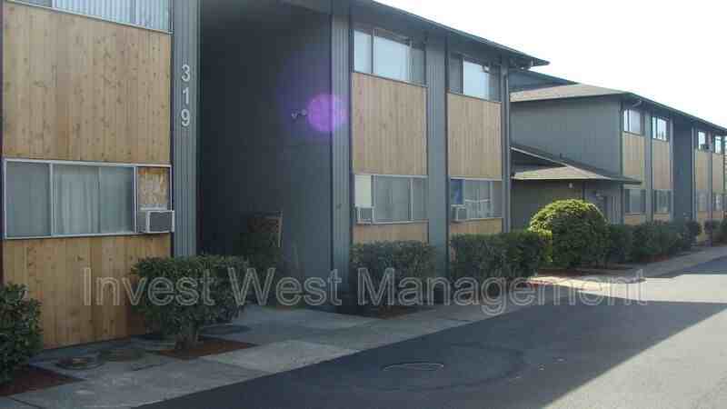 319 Neavenue #D - Photo 2 of 15