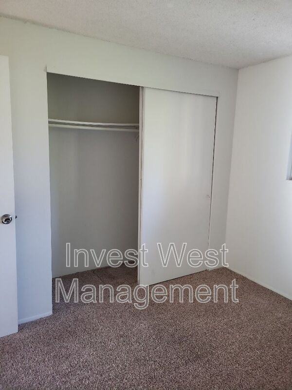 3108 Kauffman Ave #H - Photo 4 of 8