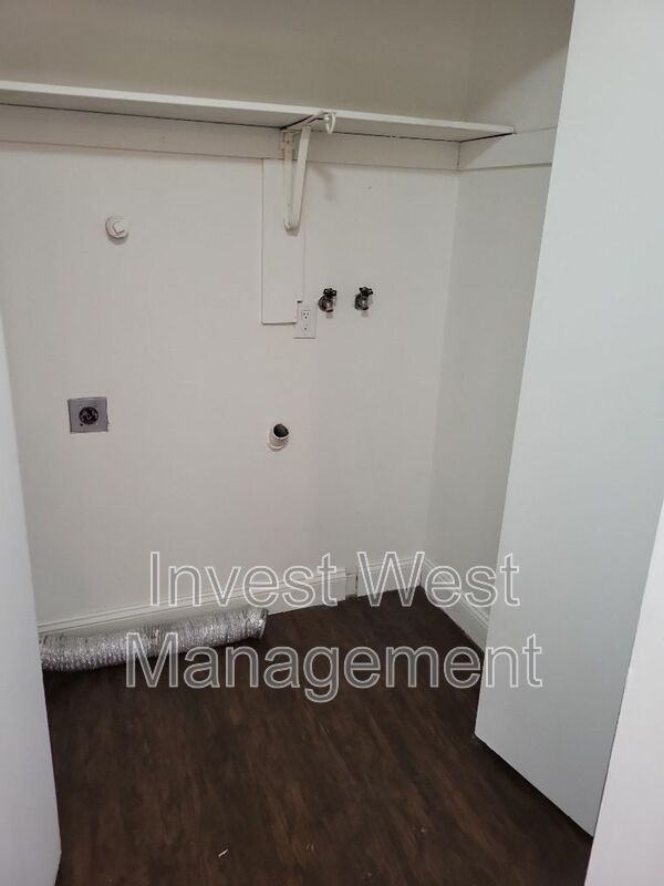 3108 Kauffman Ave #H - Photo 6 of 8