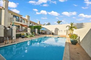 featured image of 231 N Broadway #2