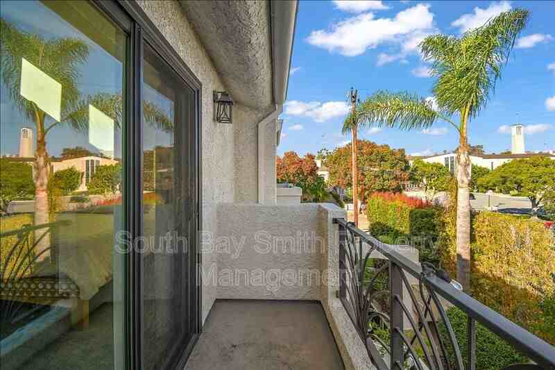 231 N Broadway #2 - Photo 2 of 38