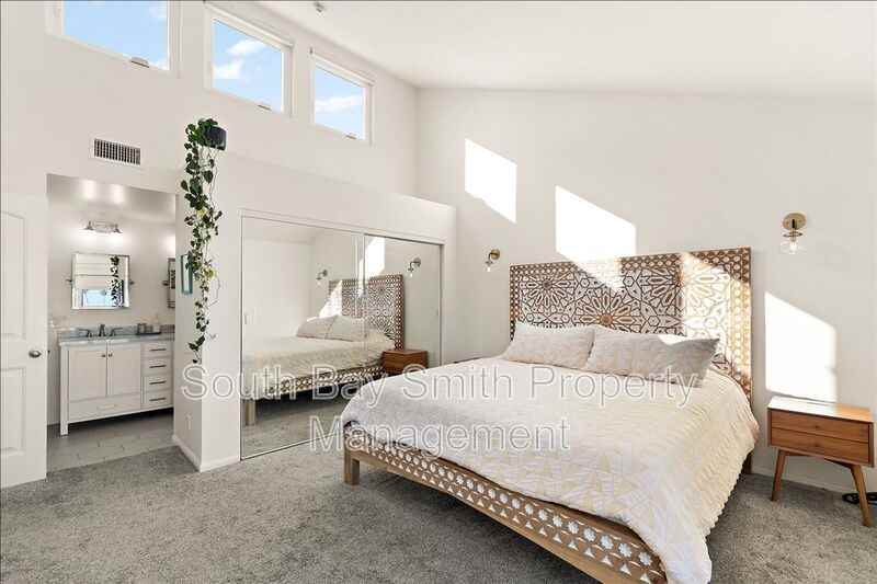 231 N Broadway #2 - Photo 4 of 38
