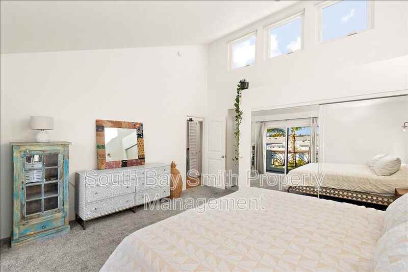 231 N Broadway #2 - Photo 5 of 38