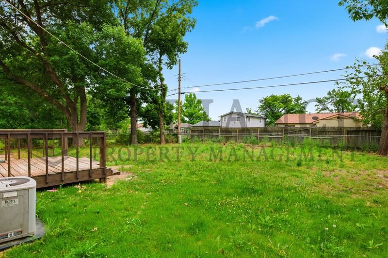 8025 E Indianapolis St - Photo 3 of 33