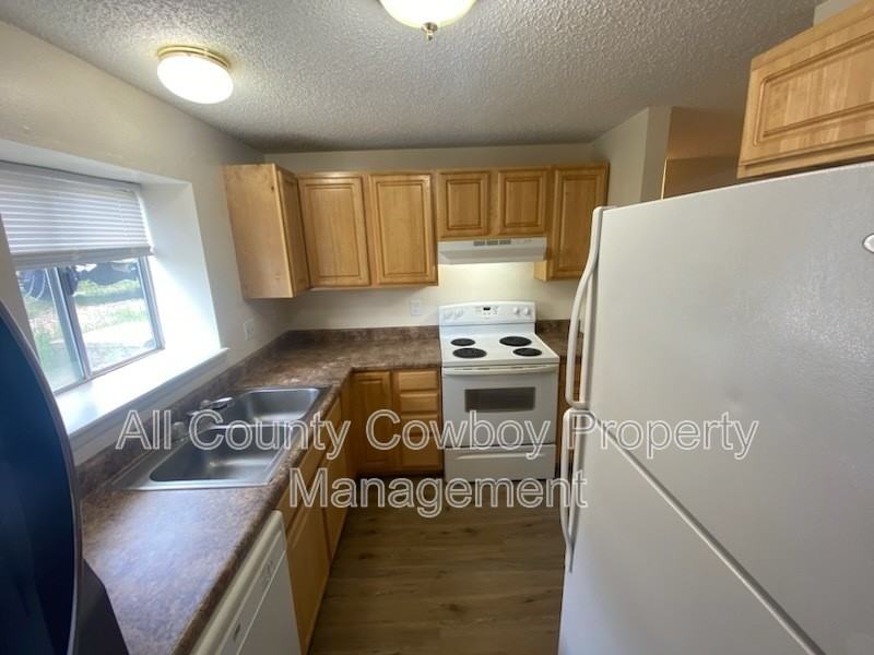 704 Ferris Ct #3 - Photo 2 of 9