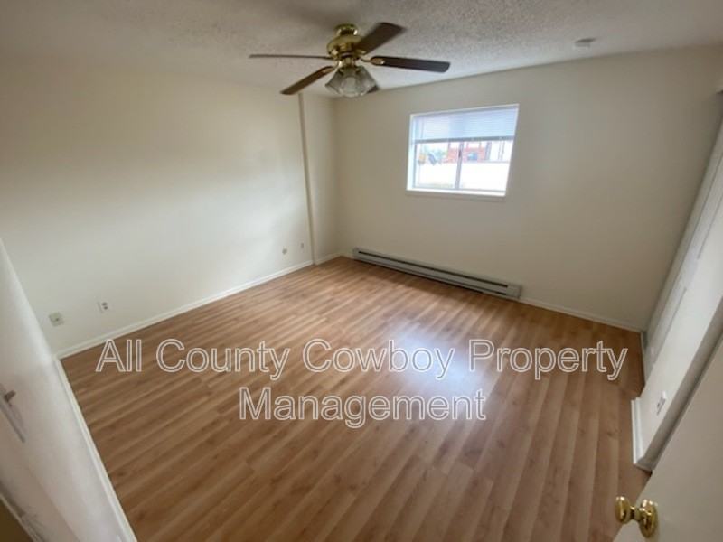 704 Ferris Ct #3 - Photo 7 of 9