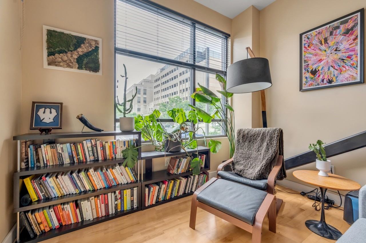 121 N Martin Luther King Blvd #102 - Photo 7 of 16