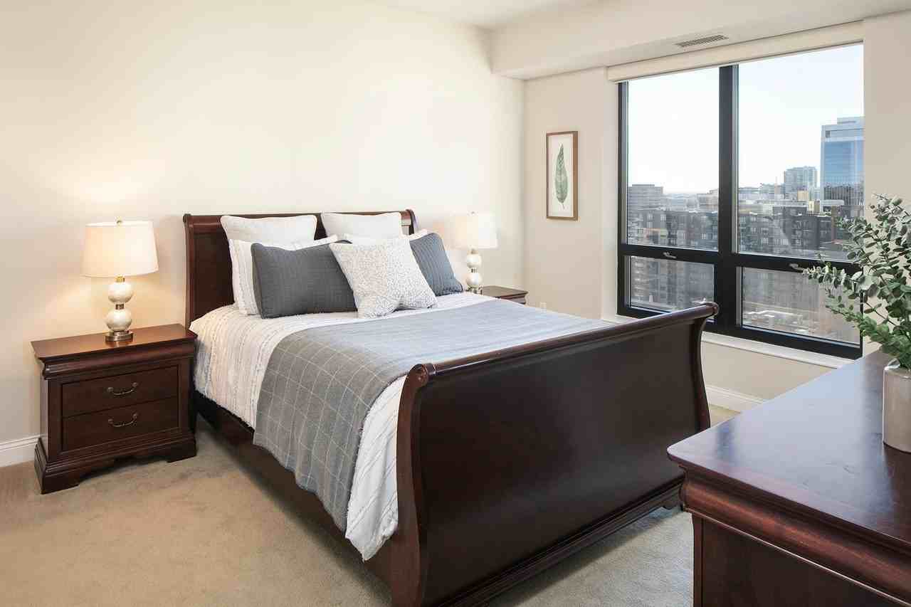 100 3rd Ave S #1506 - Photo 6 of 18