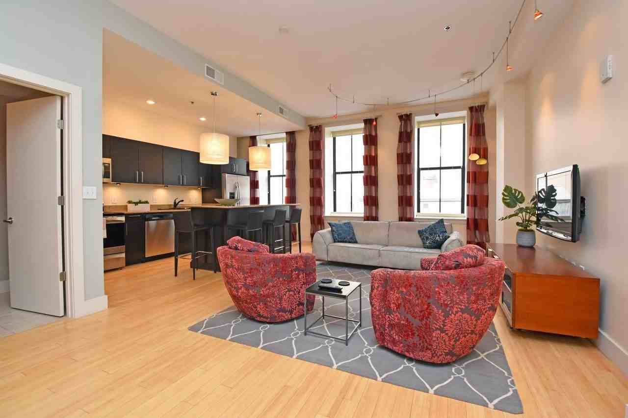 15 W 4th St #409 - Photo 2 of 19