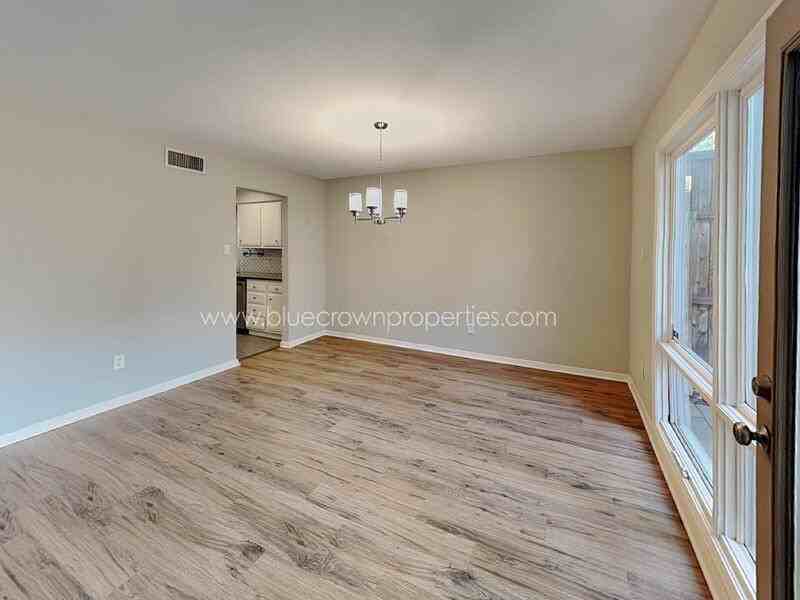2414 S Graham Dr - Photo 3 of 15