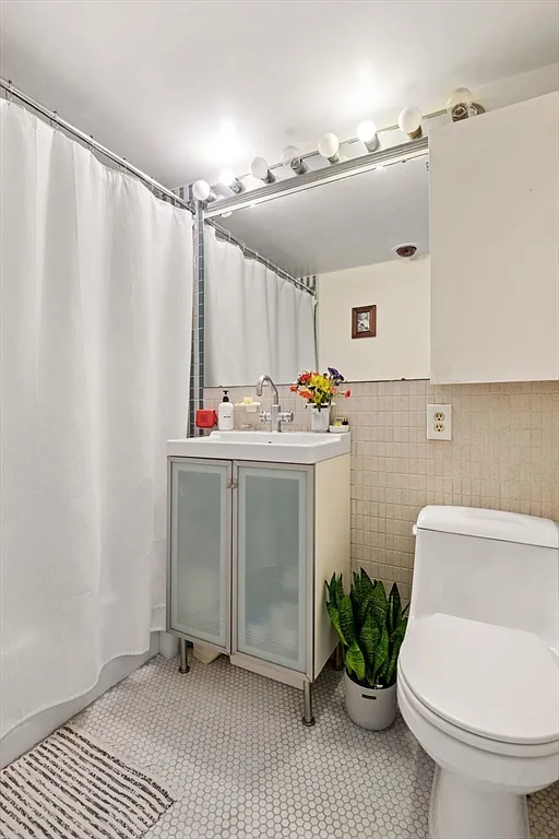 29 Concord Ave #608 - Photo 6 of 14