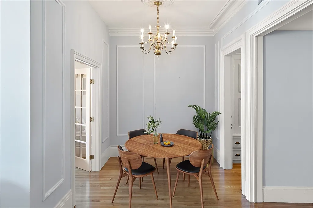 127 Beacon St #41 - Photo 6 of 13