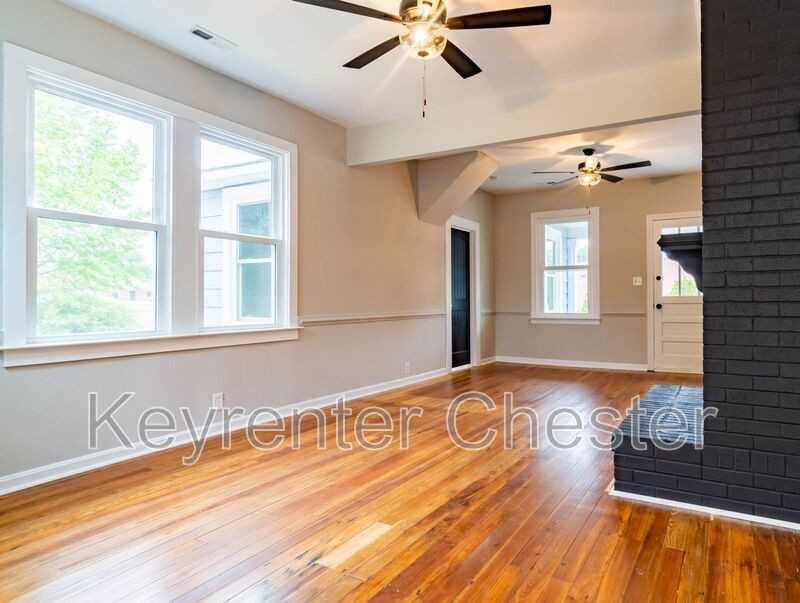 3502 Oaklawn Blvd - Photo 2 of 18