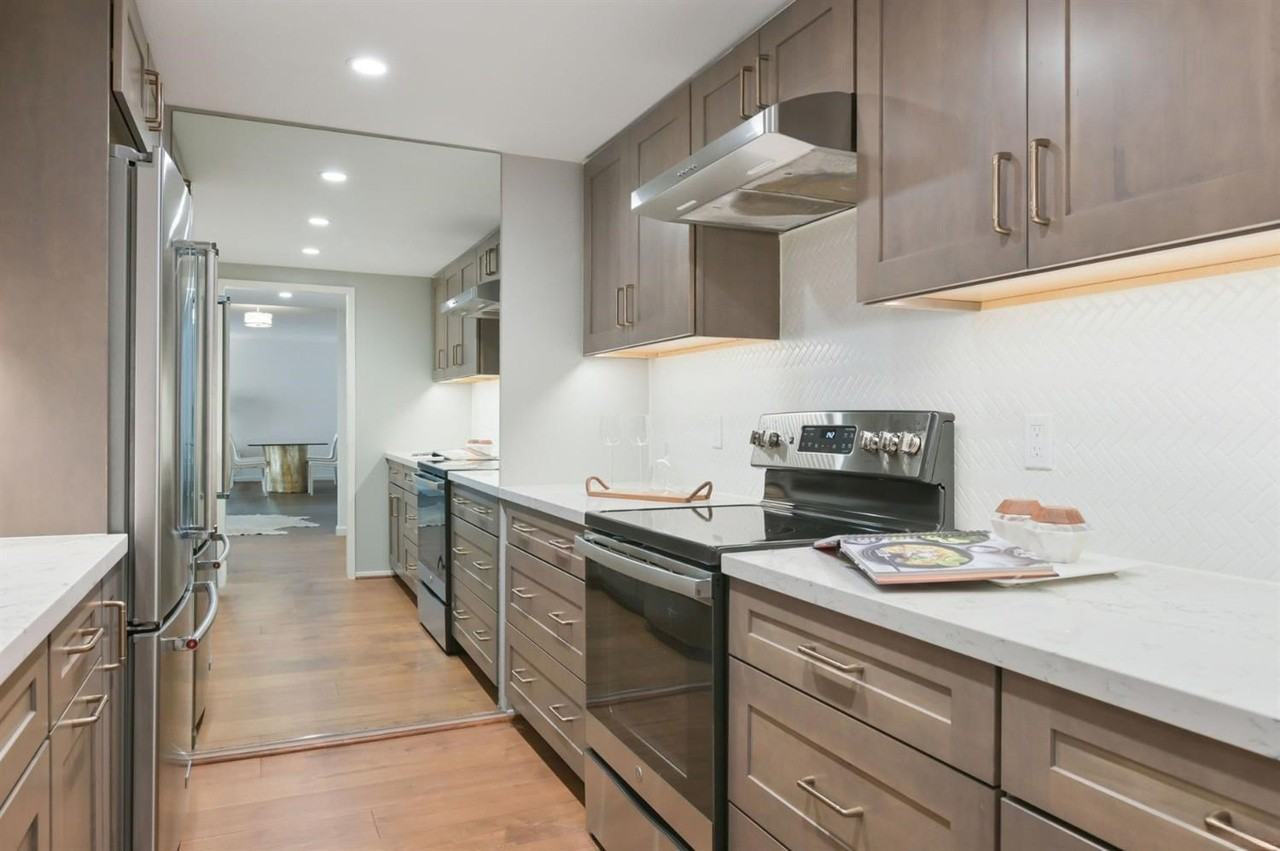 360 Guerrero St #309 - Photo 6 of 12