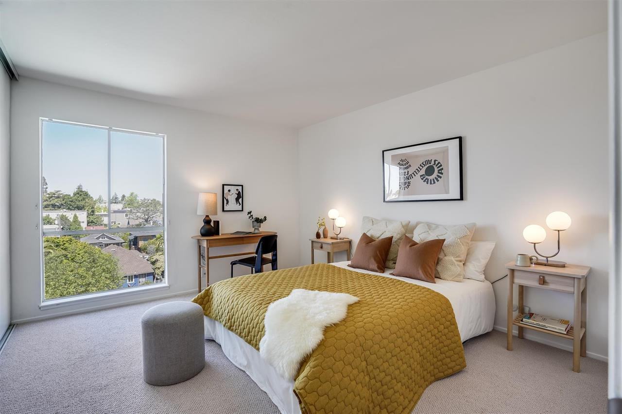 555 Jean St #522 - Photo 7 of 11