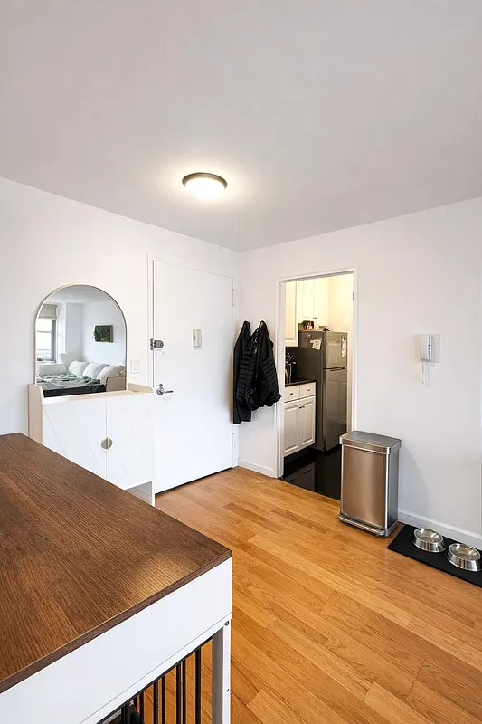 301 E 79th St - Photo 2 of 17