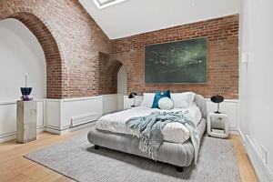 featured image of 232 Adelphi St #2